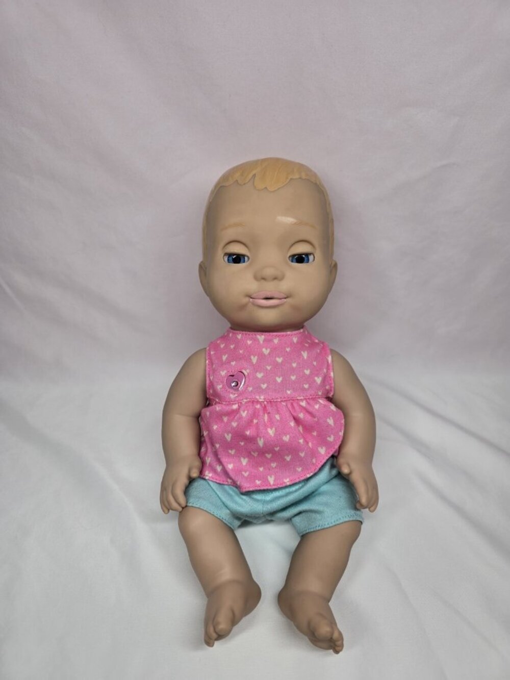 NOT WORKING Luva Bella Mealtime Magic MIA Baby Doll Spin Master- no Movement
